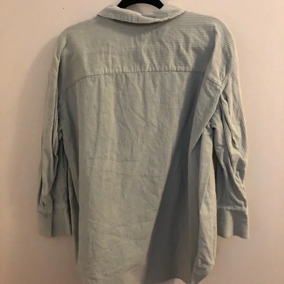 Longsleeve Button Up - Picture 2 of 3
